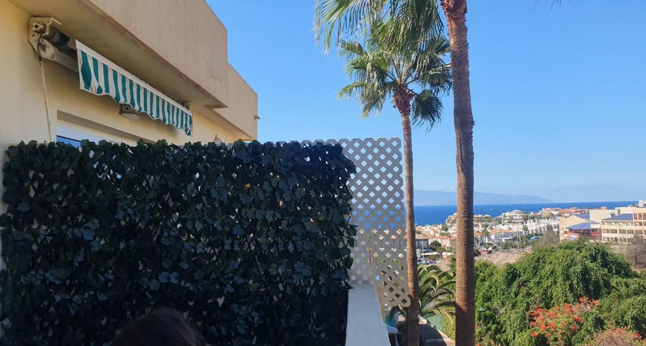 Mareverde Vista Mare Con Tres Piscinas 아데제 외부 사진