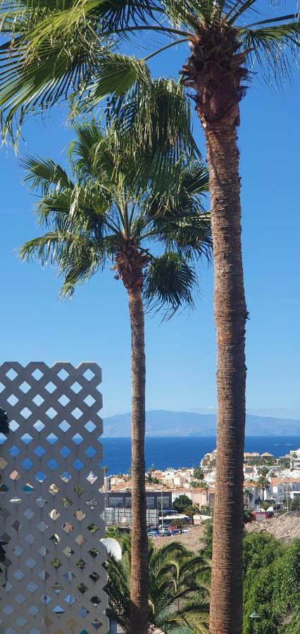Mareverde Vista Mare Con Tres Piscinas 아데제 외부 사진